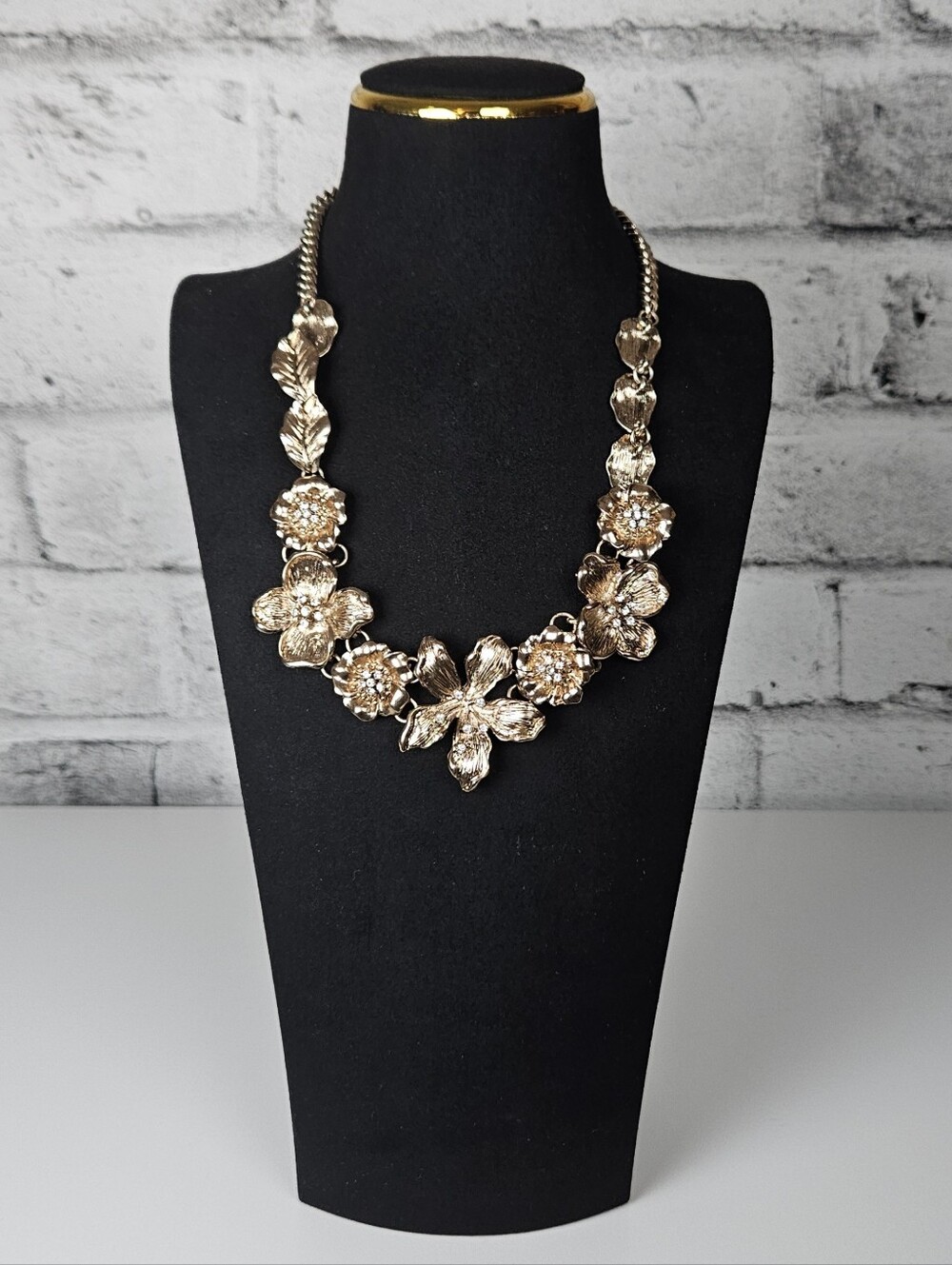 Gold Tone Rhinestone Floral Statement Necklace Flower Leaf Botanical